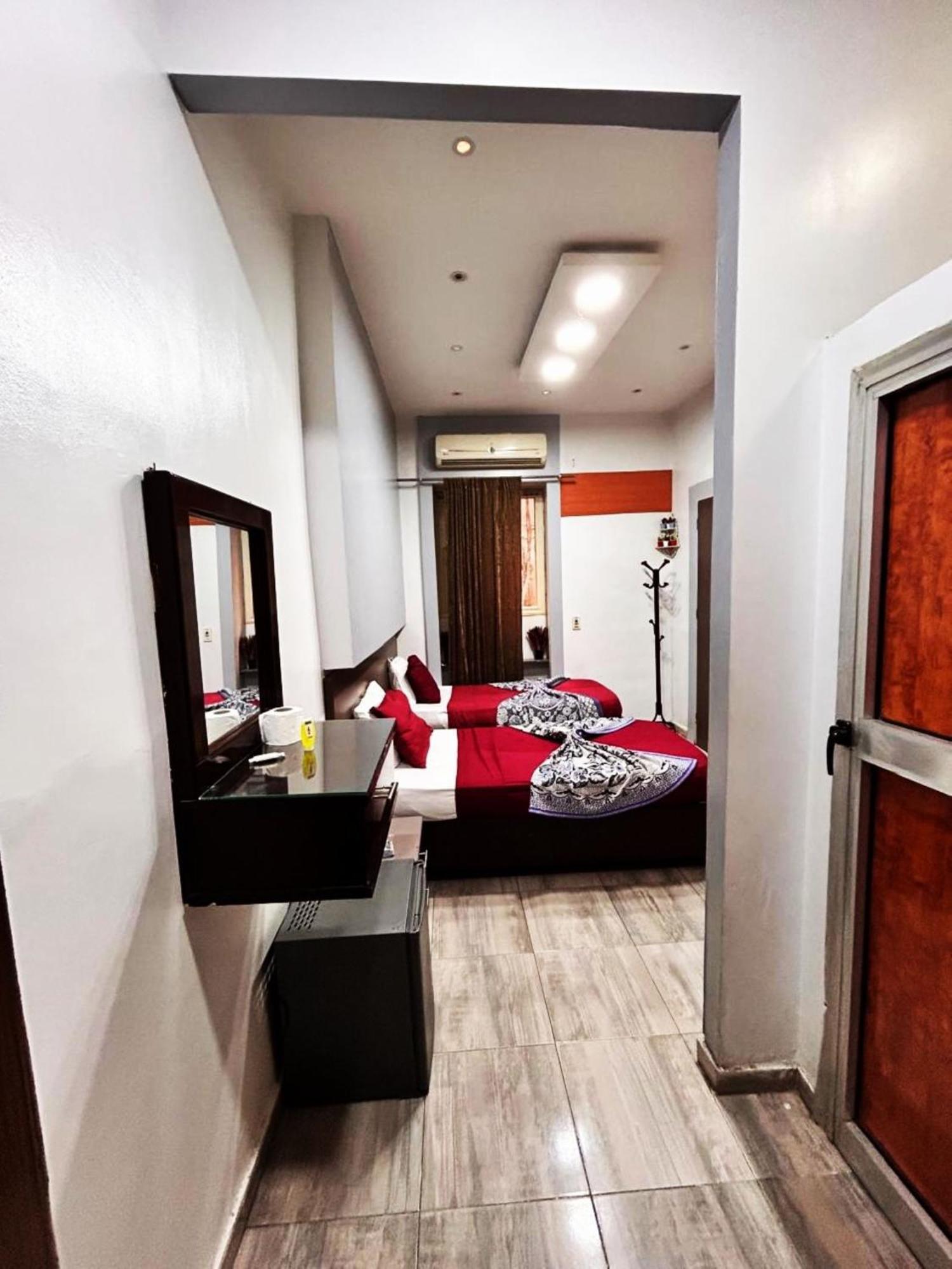 The Hotel Emerald Cairo Exterior photo